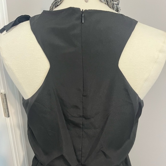 BCBGeneration Black One shoulder Ruffle Black Sz 6 - Picture 4 of 7